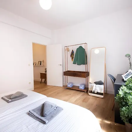 Zurriola - No Party At - 150 Meters To Zurriola - Size 75m2 * San Sebastián